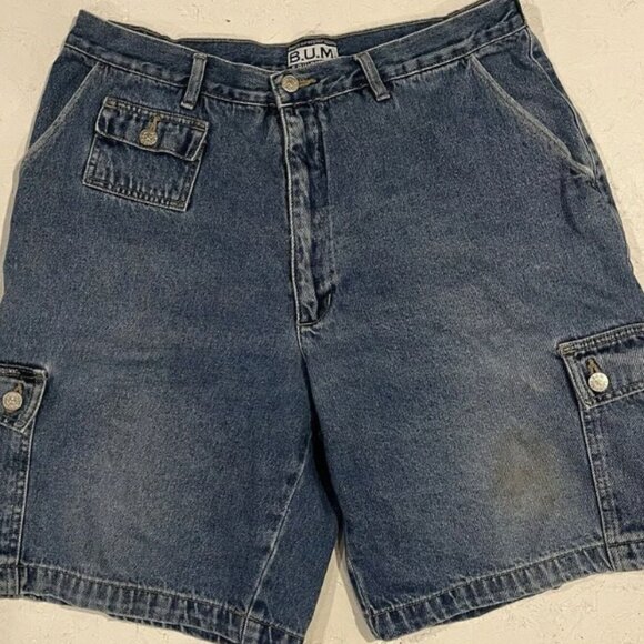 Vintage B.U.M. Equipment Y2K Men's Denim Blue Jean Shorts 38" Waist 9" Inseam